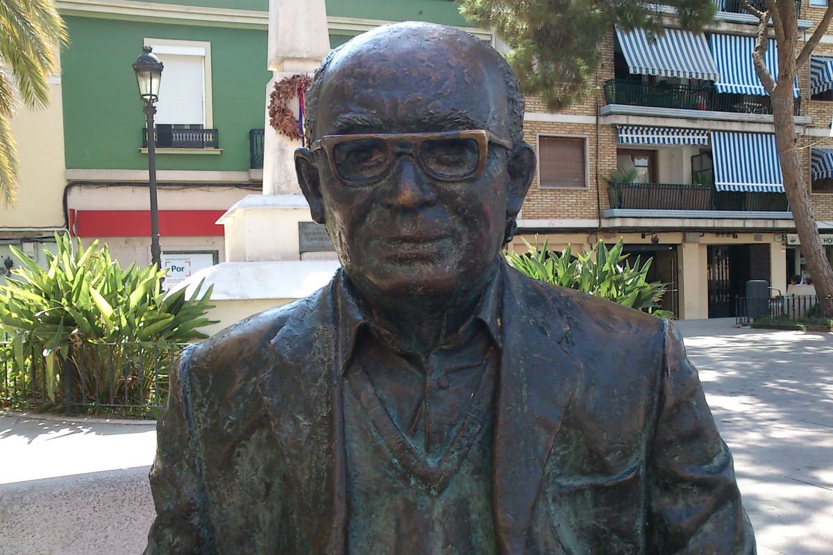 Vicent Andrés Estellés | © Wikipedia Vicent Andrés Estellés | © Wikipedia